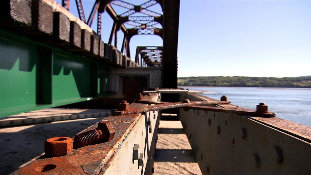 Le rail gaspésien entre Gaspé et Percé est en piètre état.