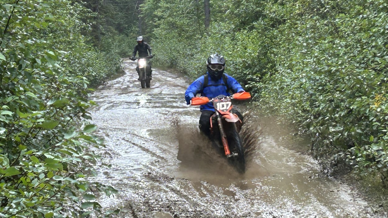 Seuls 15 % des motocyclistes terminent la boucle du Rallye Raid Abitibi
