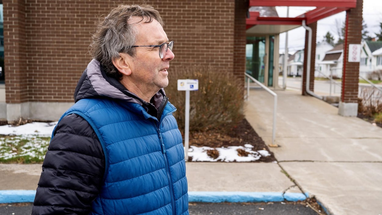 Le conseil municipal de Saint-Célestin réclame la démission du maire