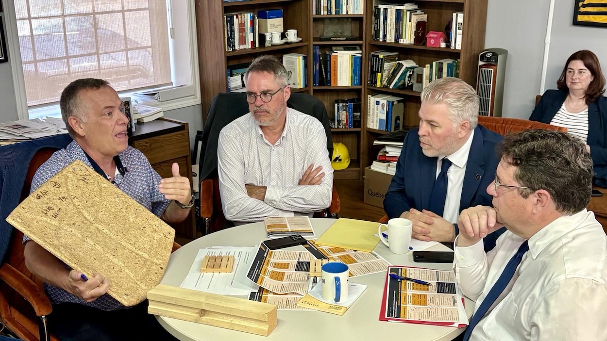 Damabois juge positive sa rencontre avec Bernard Drainville