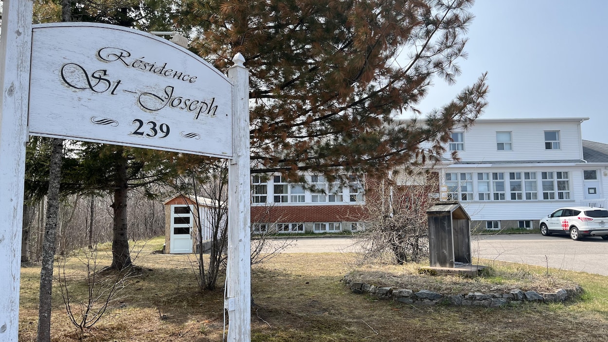 La Résidence StJoseph de PointeauxOutardes en difficulté RadioCanada