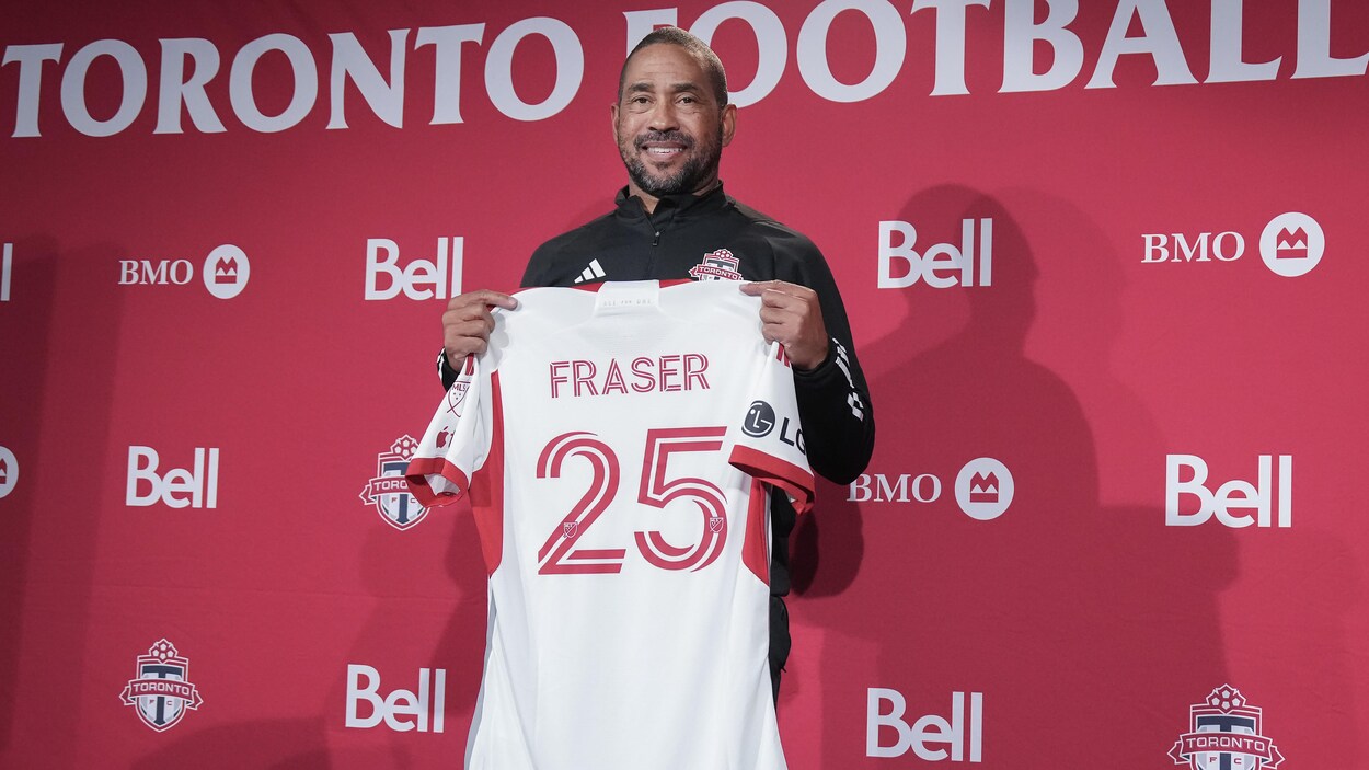 Le nouvel entraîneur-chef du Toronto FC mise sur l’unité, le travail et la fierté