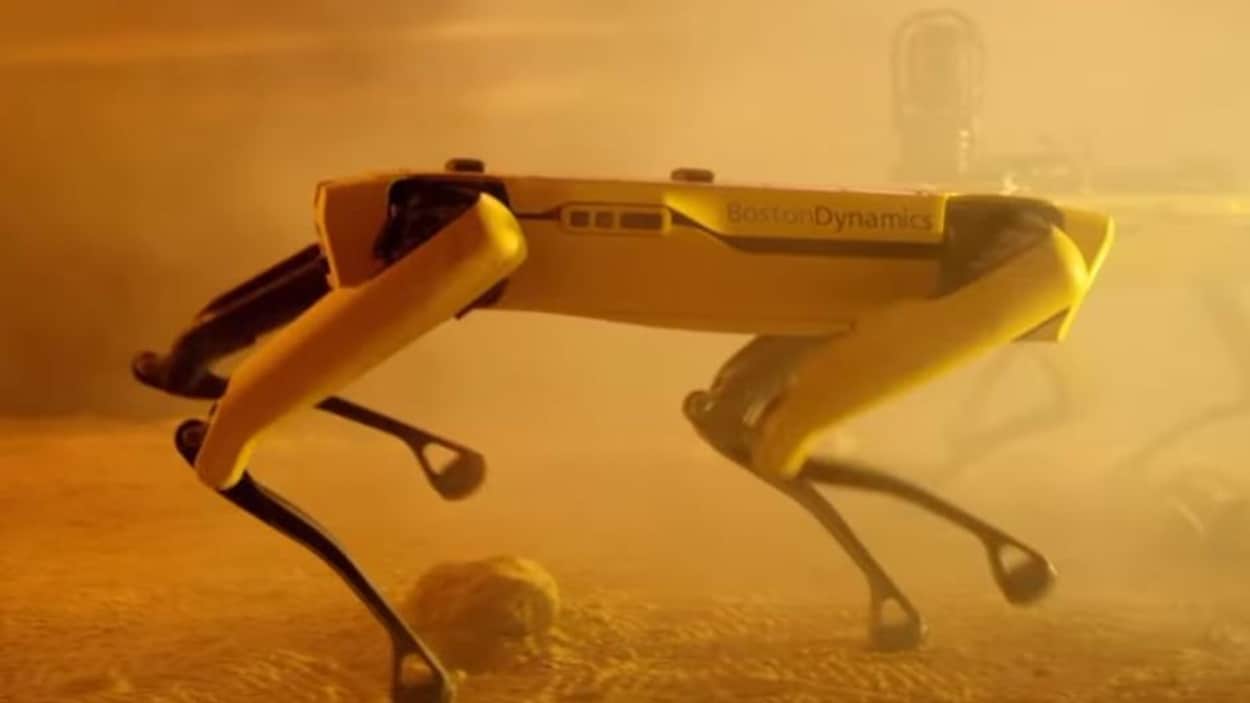 Le chien robot de Boston Dynamics en charge de la maintenance d'une  plateforme pétrolière