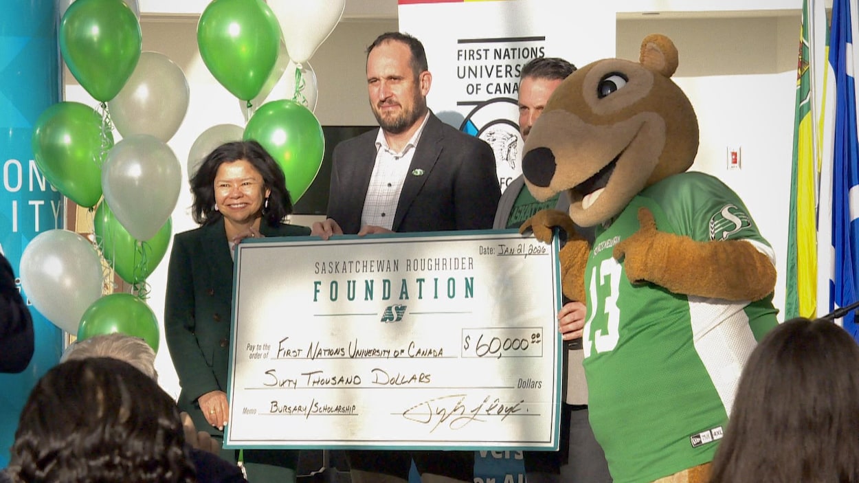 Les Roughriders souhaitent soutenir les étudiants autochtones