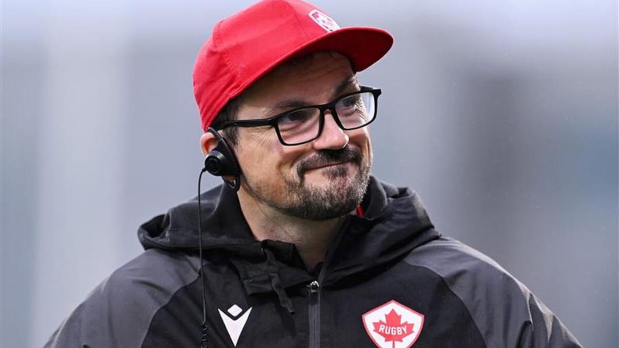 Kevin Rouet reste à la barre de l’équipe canadienne de rugby féminin
