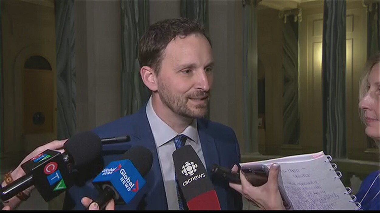 Le député de Saskatoon-Meewasin Ryan Meili Le député de Saskatoon-Meewasin Ryan Meili
