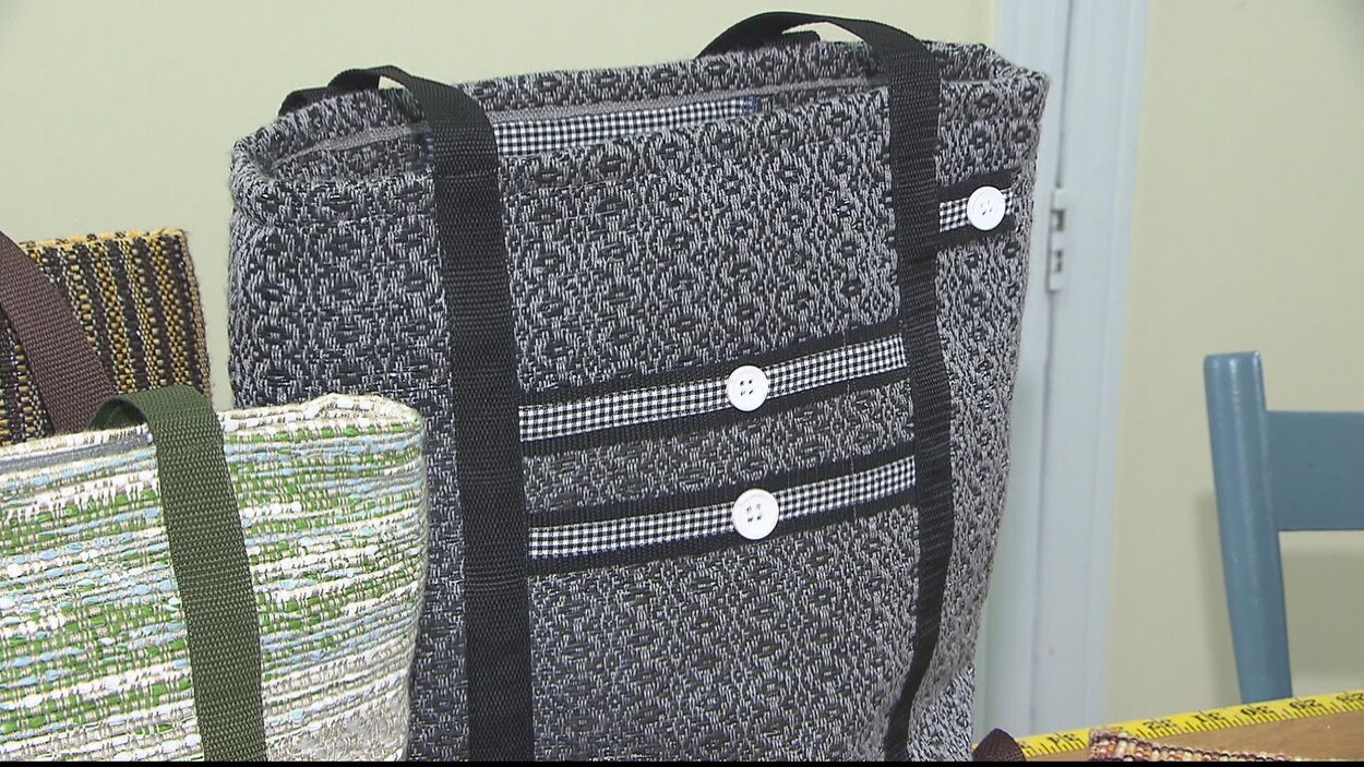 Des sacs originaux en plastique recyclé