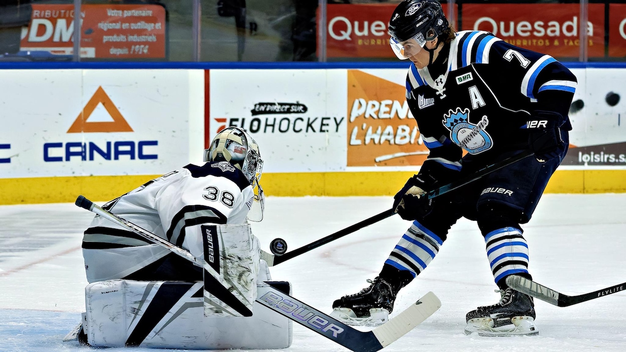 Maxim Massé sacré le joueur le plus utile de la LHJMQ