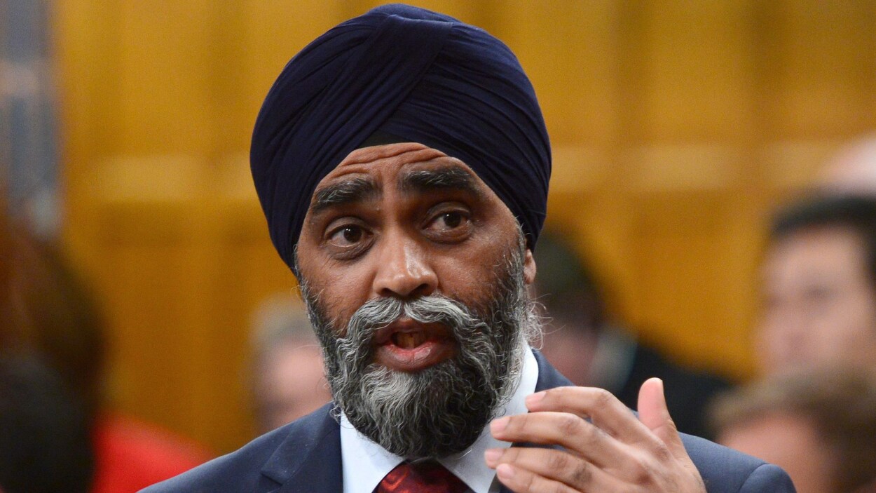 Le ministre de la Défense du Canada. Harjit Sajjan.