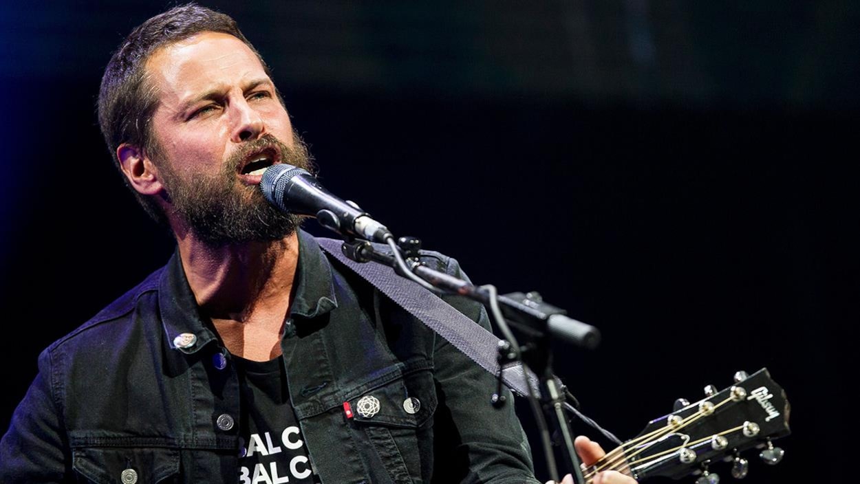 Sam Roberts