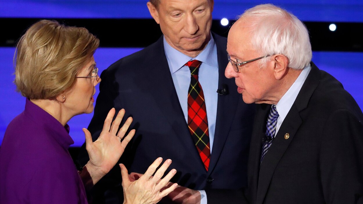 La sénatrice Elizabeth Warren et le sénateur Bernie Sanders.