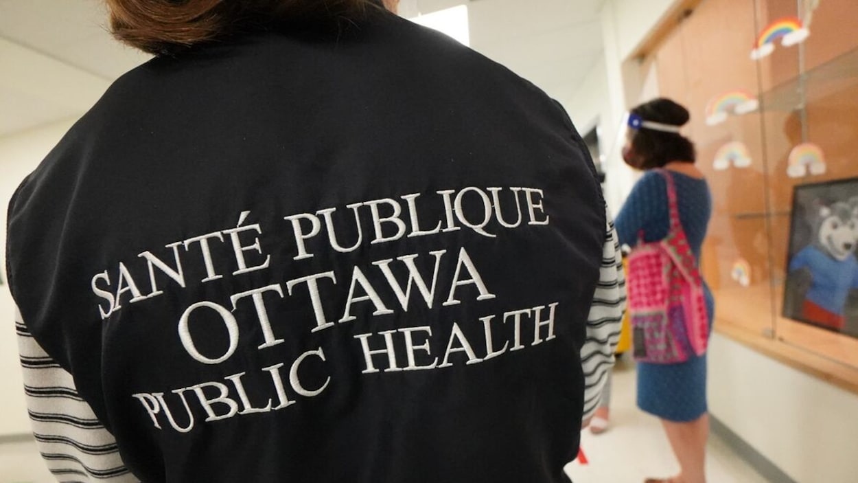 Face au déficit, Santé publique Ottawa cherche des solutions