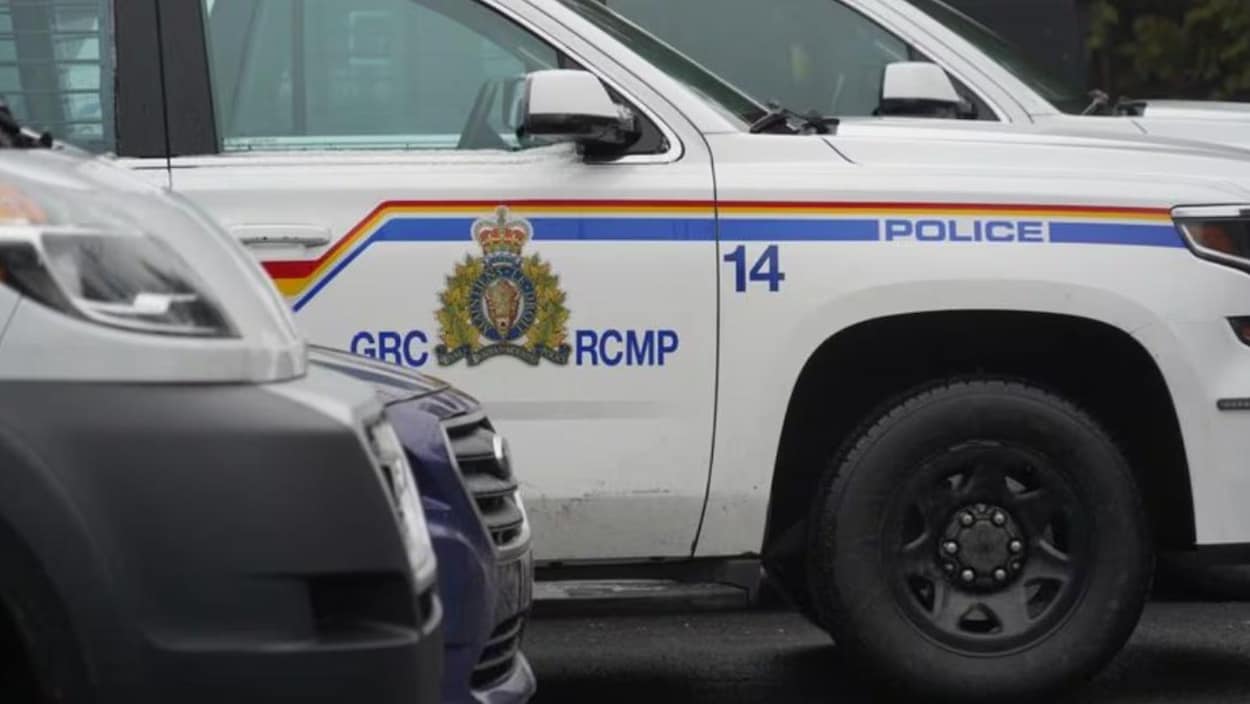 Deux personnes hospitalisées après une violente collision près de Foam Lake