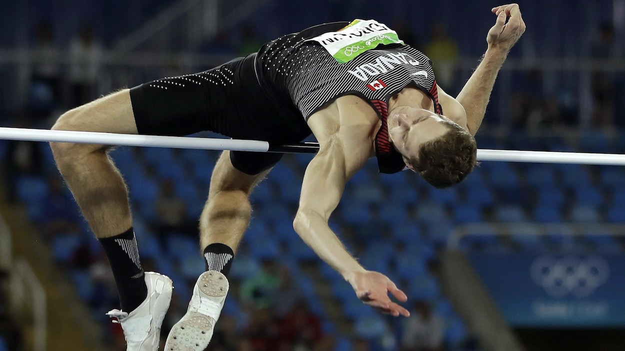 Il saute aux Jeux olympiques de Rio en 2016
