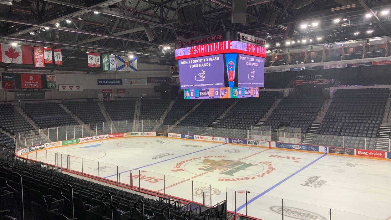 La patinoire du Scotiabank Centre un jour où il n'y a pas de match.