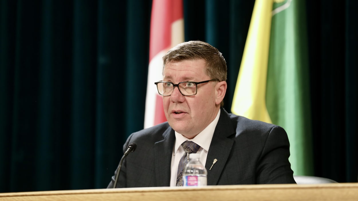 Scott Moe invite Mark Carney en Saskatchewan durant un appel téléphonique