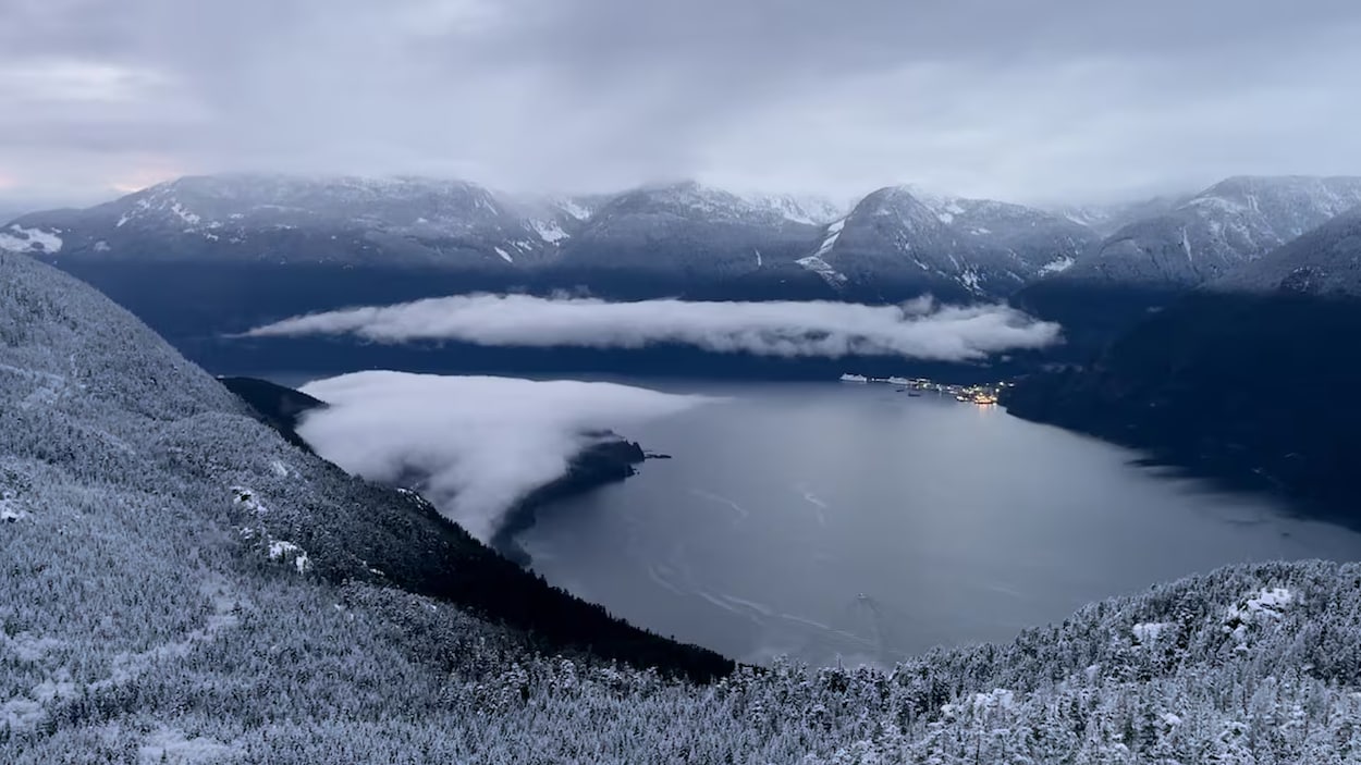 Avec la neige fraîche viennent les missions de sauvetage sur la Sea-to-Sky