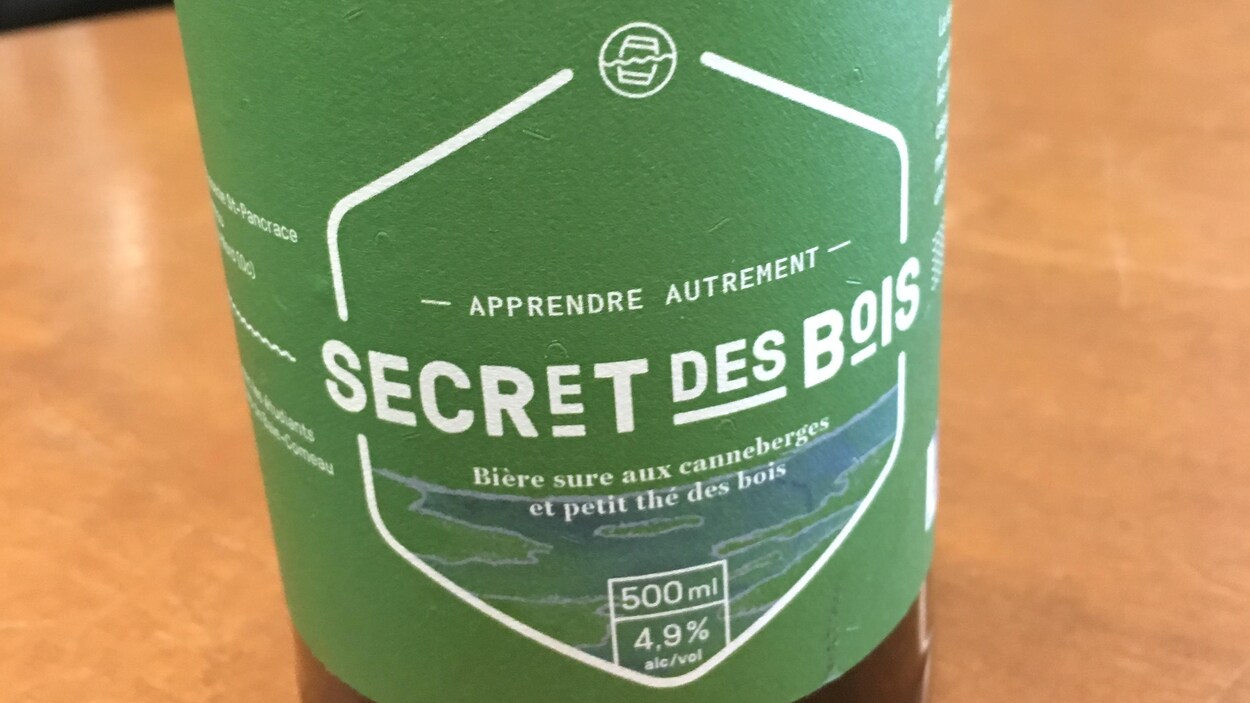Détails de la bouteille de bière «Le secret des bois»
