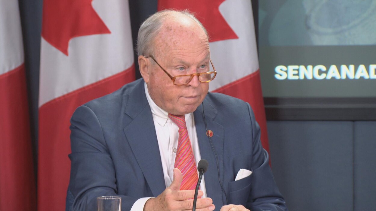 Le sénateur Colin Kenny Le sénateur Colin Kenny