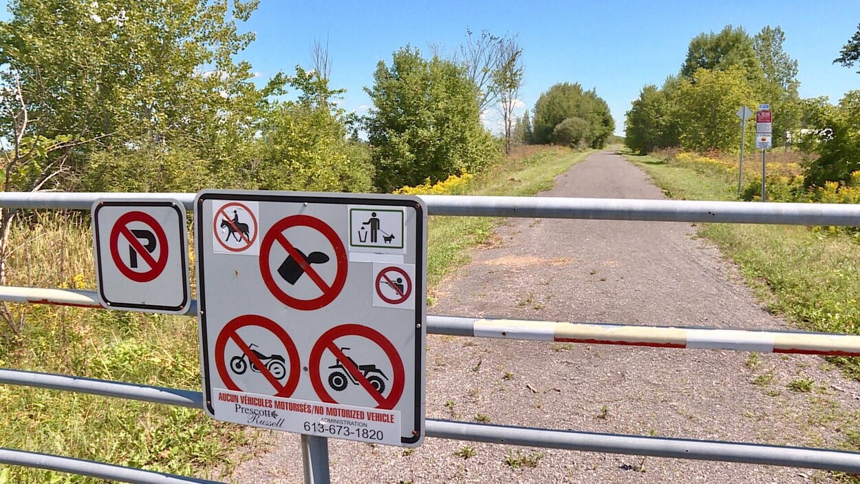 Un sentier de gravel.