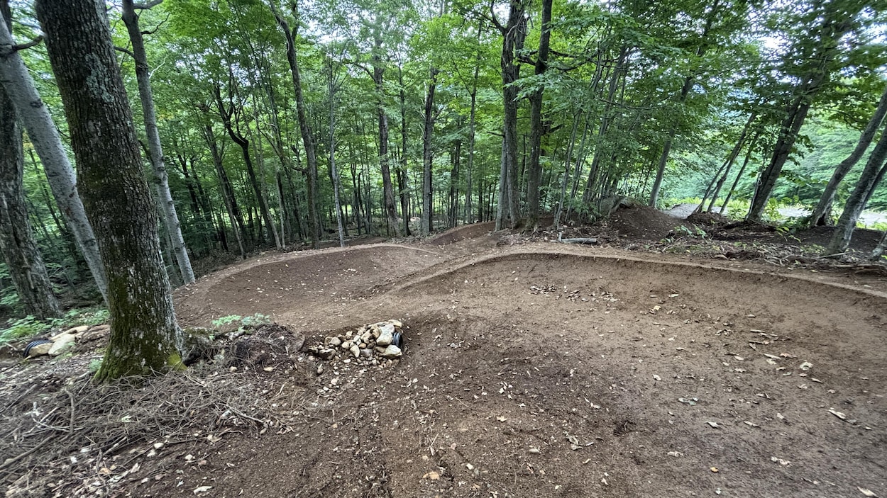 Un aperçu des nouveaux sentiers de vélo de montagne au mont Orford