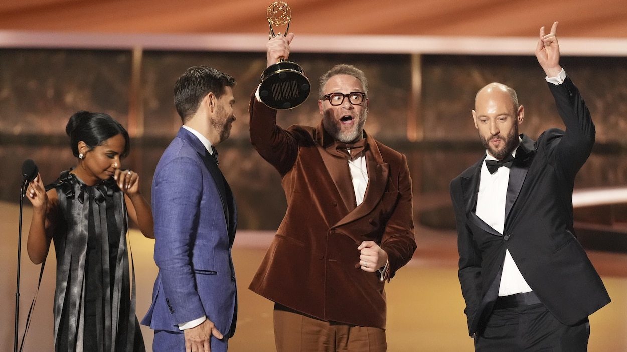 Les séries Adolescence et The Studio s’illustrent à la soirée des prix Emmy