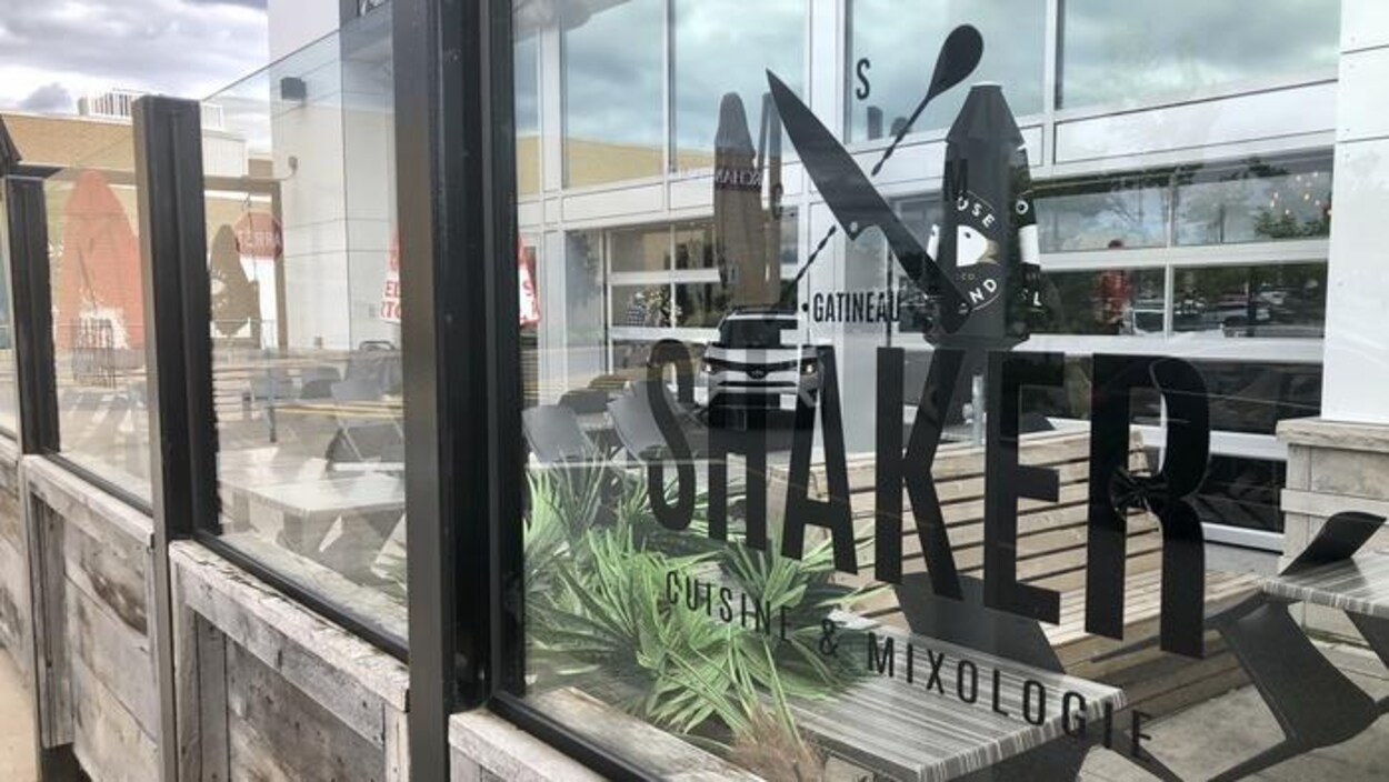 Clients du Shaker de Gatineau? Faitesvous tester pour la COVID19, dit