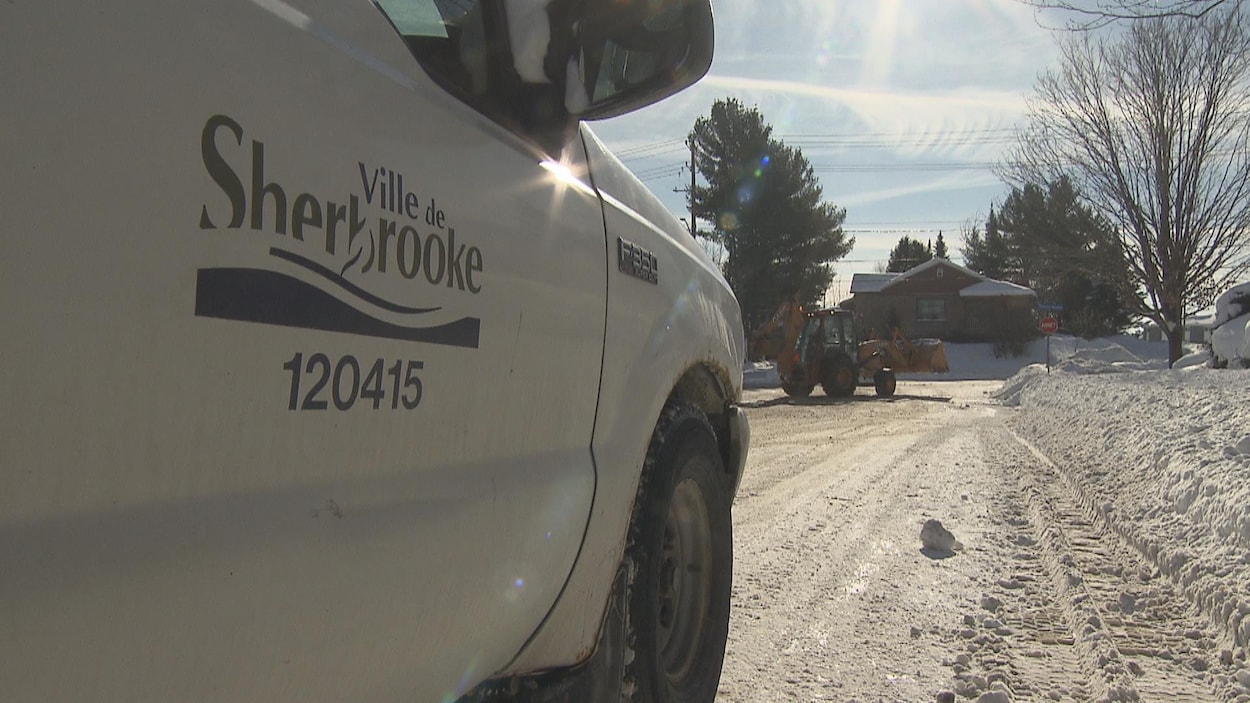 Un dépassement de coûts de 1 M$ pour le déneigement à Sherbrooke