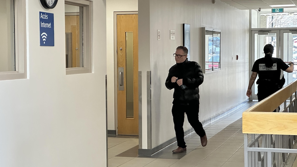 Escouade canine MRC : Simon Bédard plaide coupable à une accusation de cruauté animale