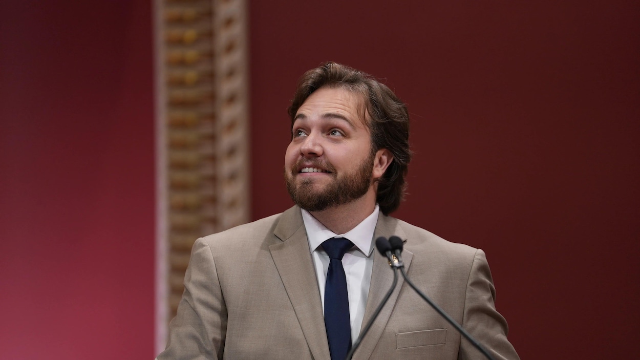 En quoi consiste le rôle de whip en chef du gouvernement?