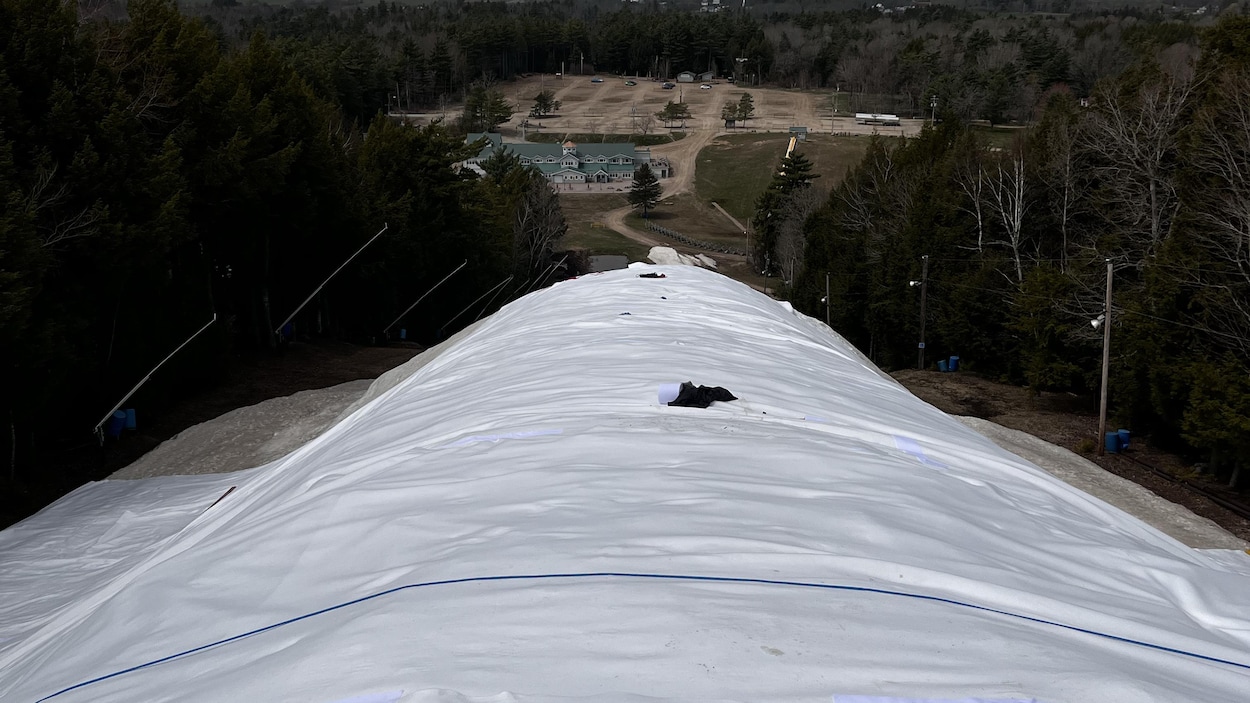 Une station de ski de N.-É. préservera de la neige jusqu’à l’hiver prochain