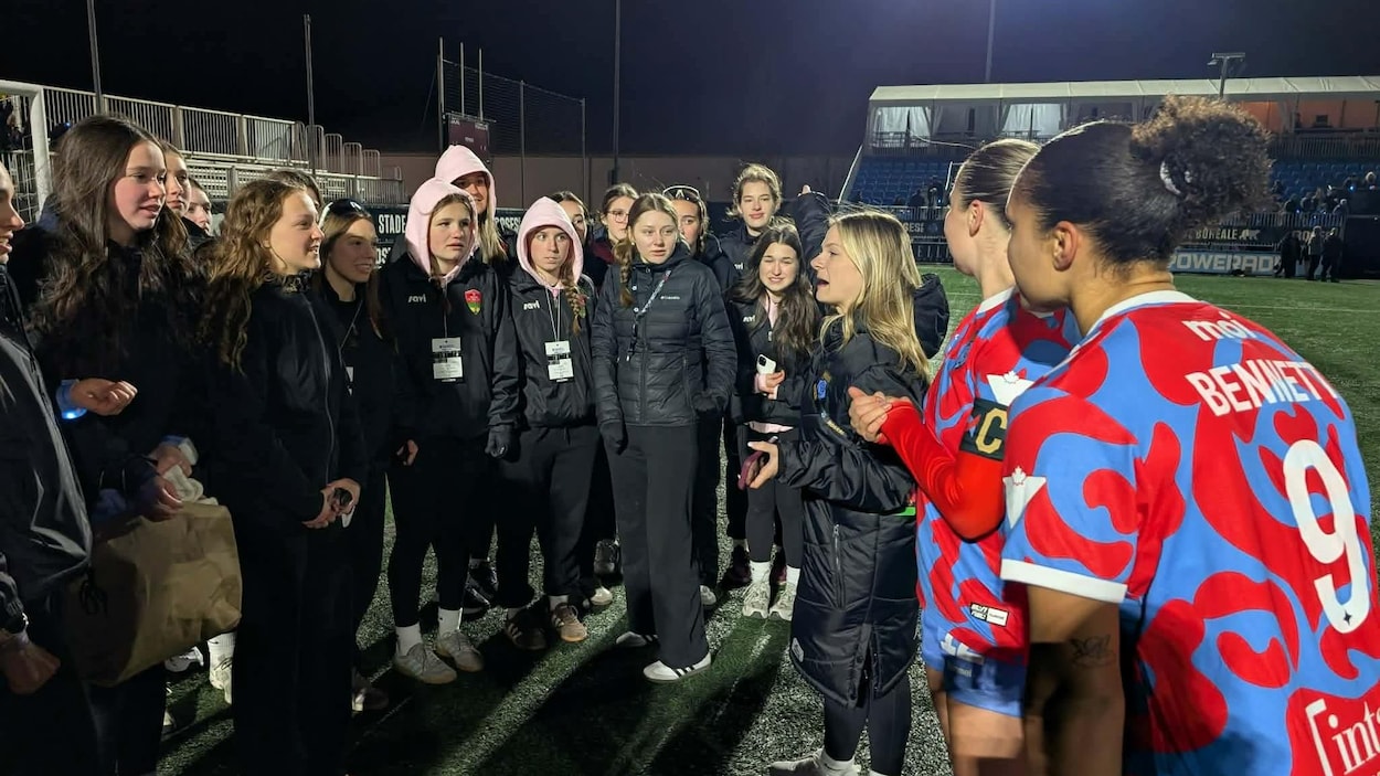 Le Club de soccer Le Venturi s’associe avec les Roses de Montréal