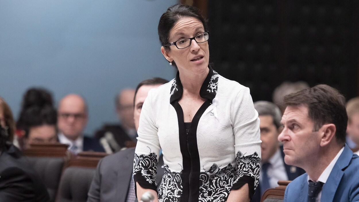 La ministre de la justice Sonia LeBel.