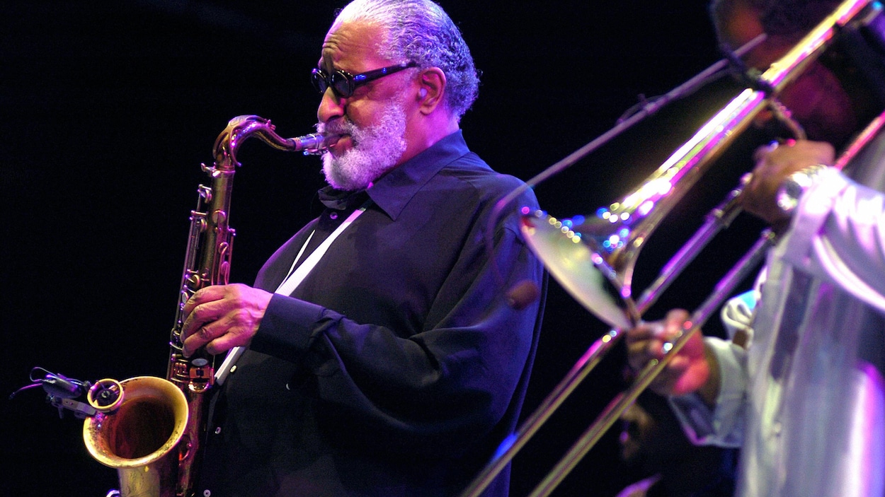 Le saxophoniste Sonny Rollins, dernier « colosse » du jazz, meurt à 95 ans