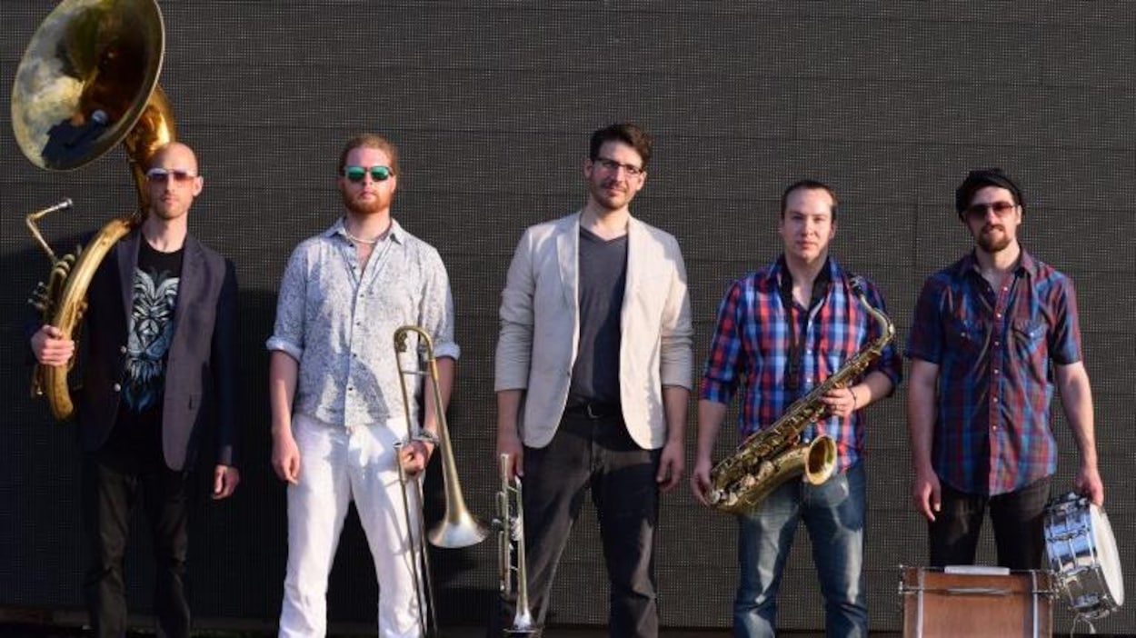Le groupe Heavyweigts Brass.