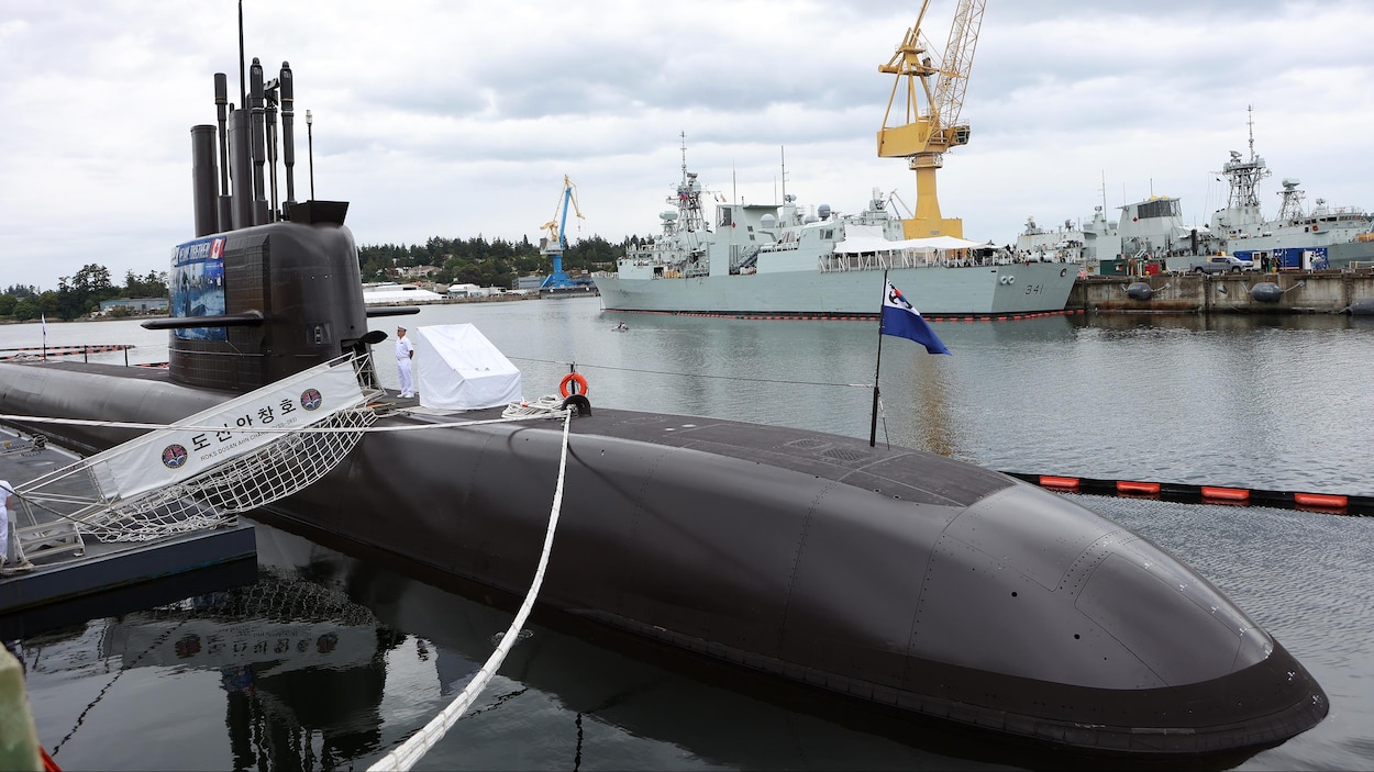 Un sous-marin sud-coréen en campagne de promotion en Colombie-Britannique