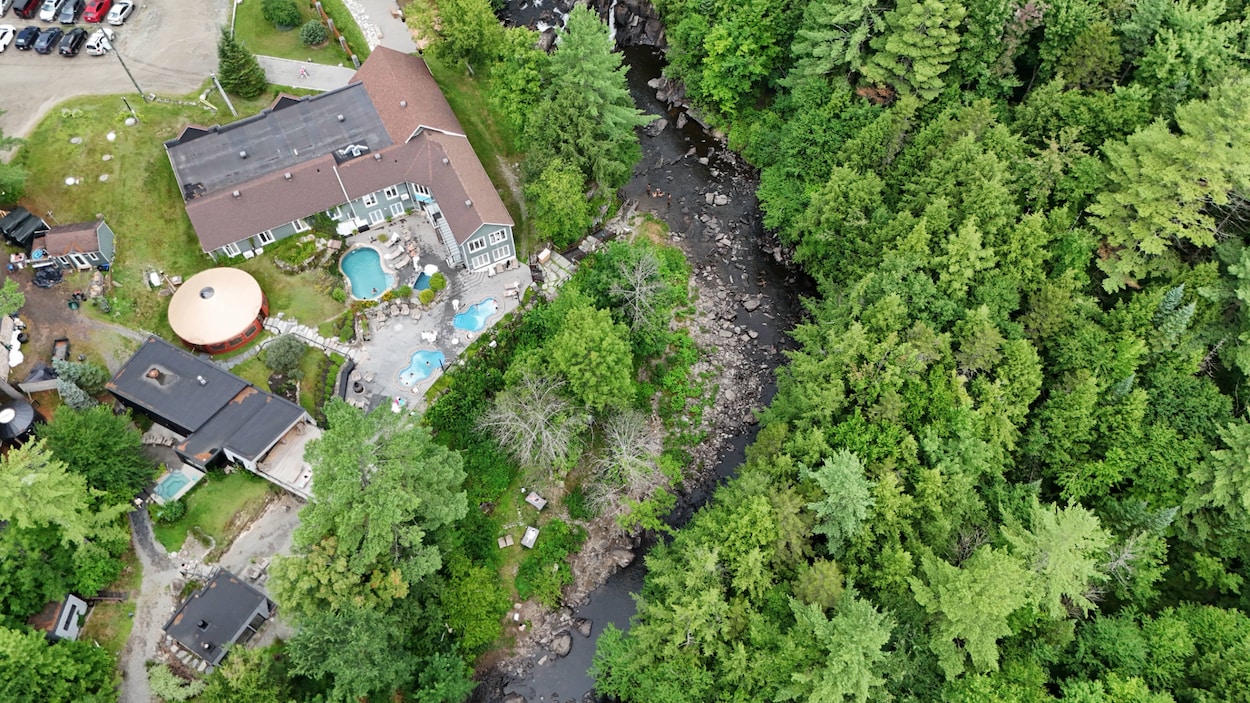 Le SPA Bolton épinglé par Québec pour rejet d’eaux chlorées « à la rivière Missisquoi »