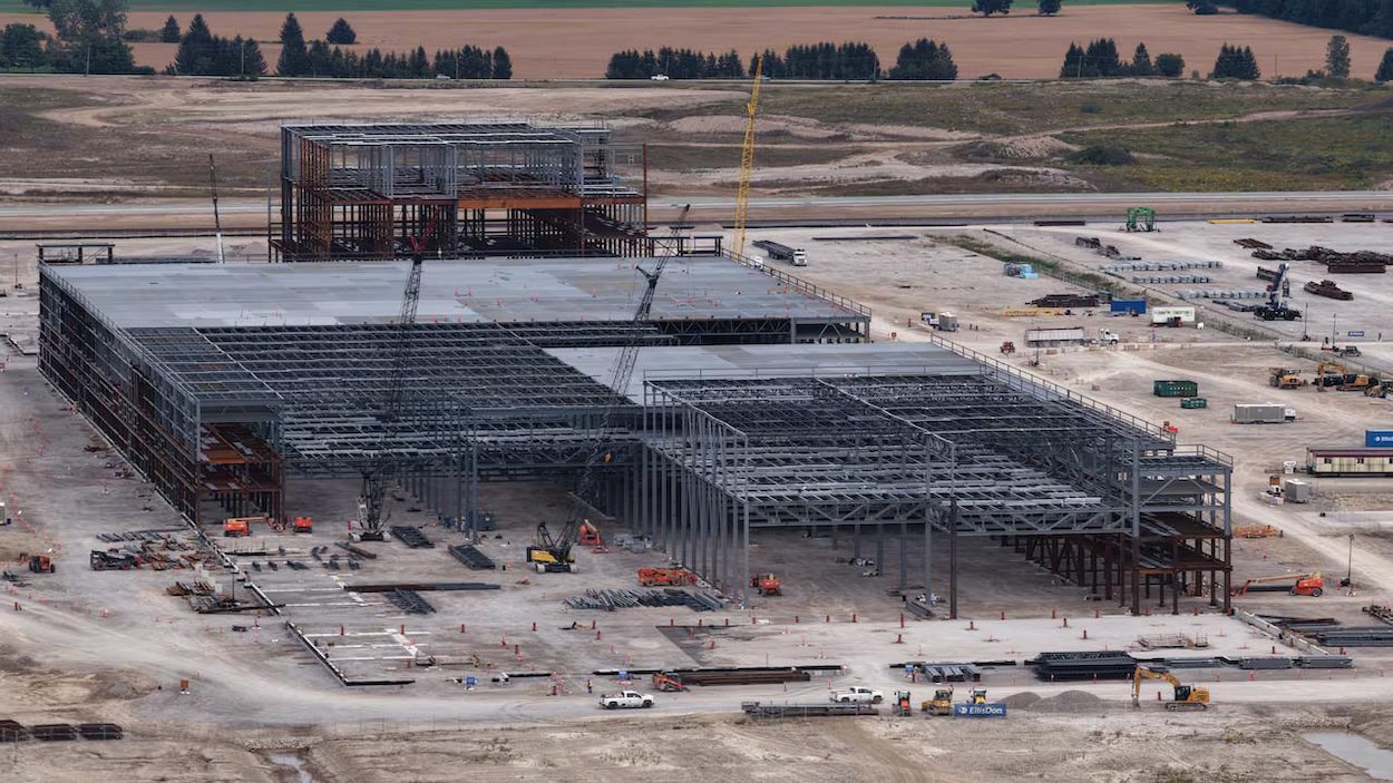 Usine de batteries Volkswagen en Ontario : l’ouverture reportée de 2 ans