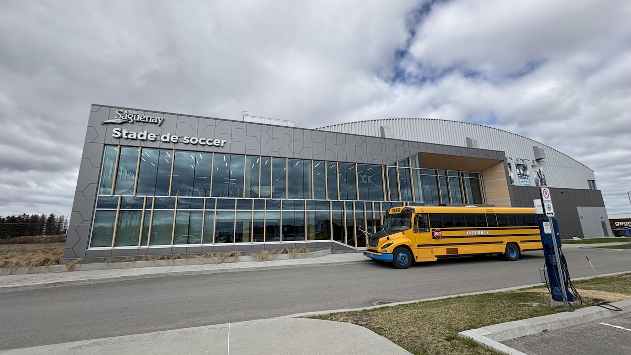 L’entretien du Stade de soccer Saguenay critiqué par des usagers