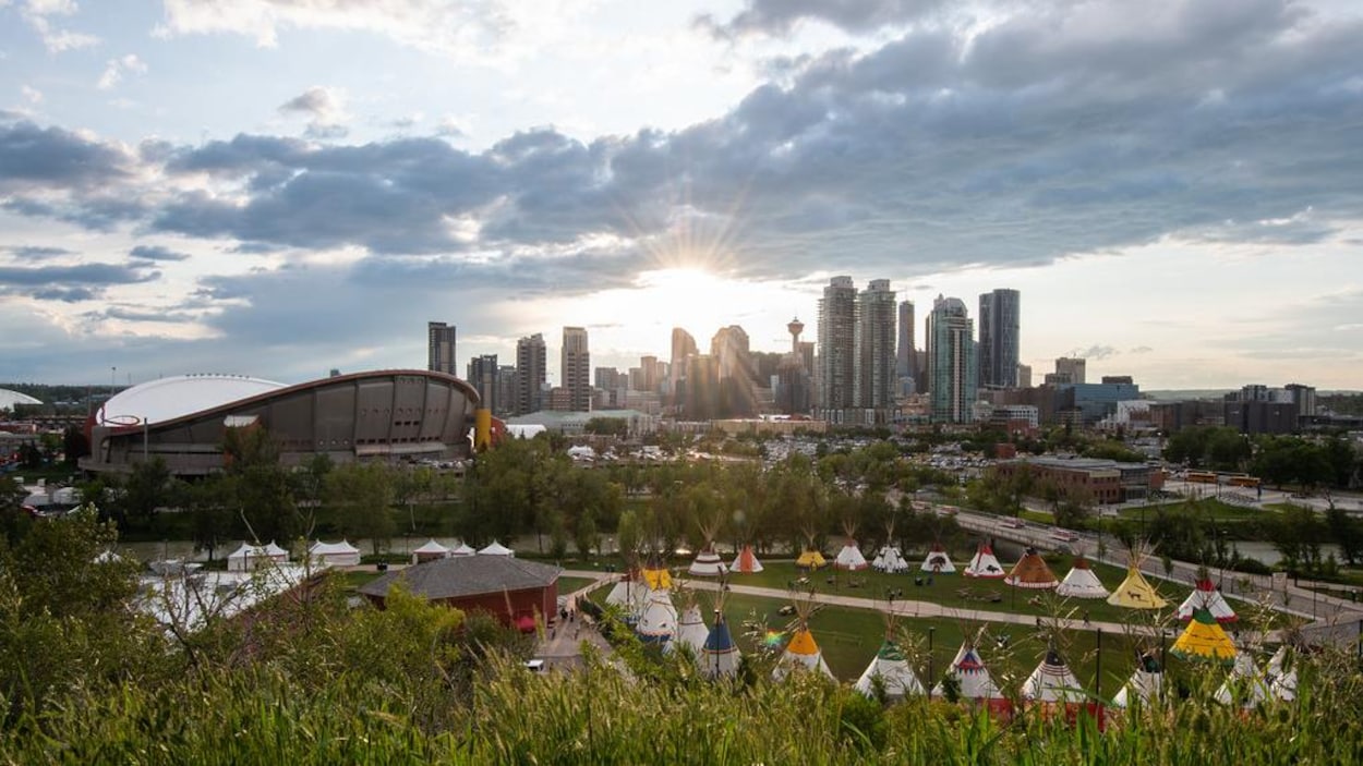 Photo de la ville de Calgary montrant les installations du Stampede.