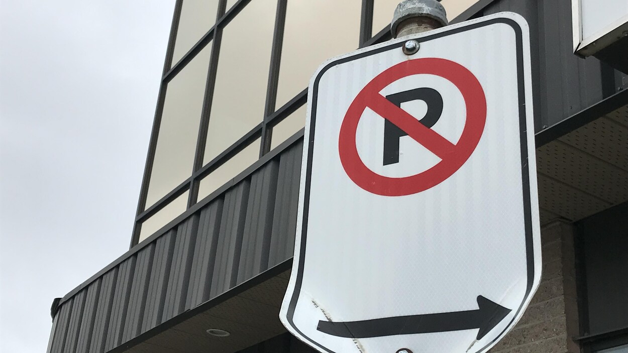Signalisation interdisant le stationnement