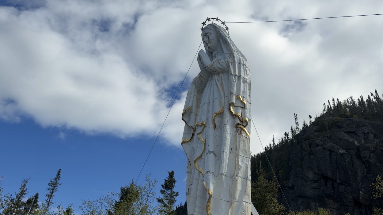 Découvrir la statue Notre-Dame du Saguenay sous un autre angle