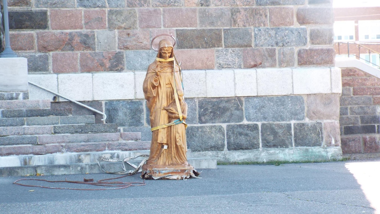 Découverte « miraculeuse » à l’église de SainteAnnedesMonts RadioCanada.ca Découverte « miraculeuse » à l’église de SainteAnnedesMonts RadioCanada.ca