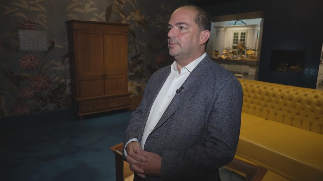 Stéphan La Roche quitte le MAC pour devenir sous-ministre de la Culture à Québec