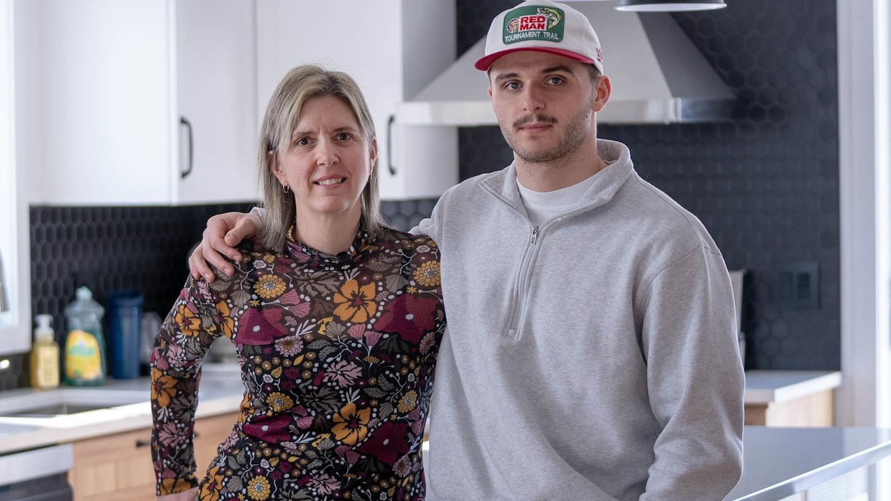 Une mère, un fils et une équipe unis contre le parkinson