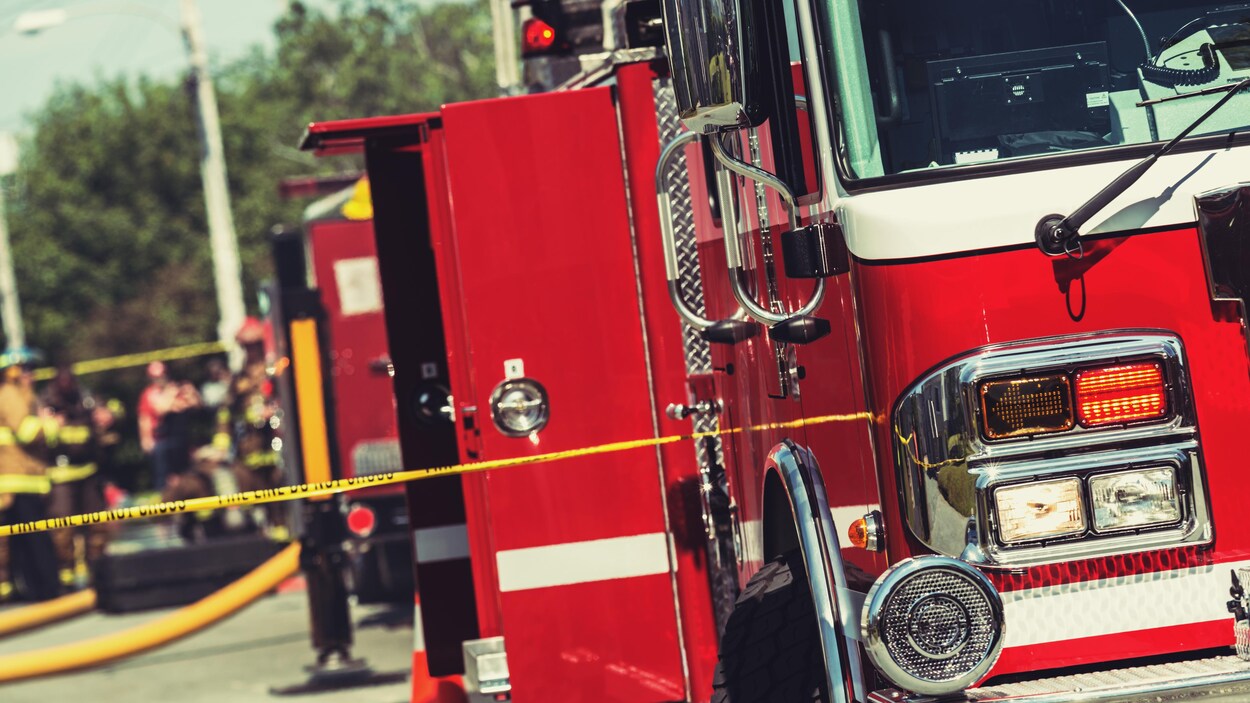 Un camion de pompiers