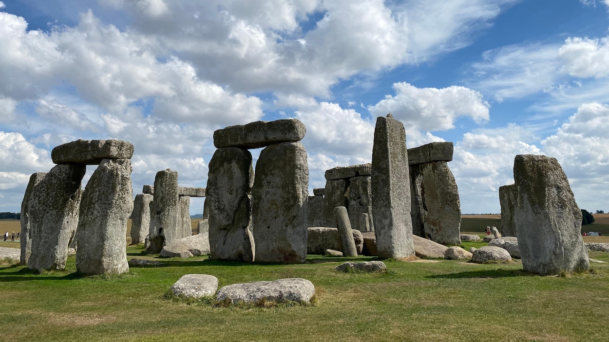 A longa e misteriosa jornada da laje de Stonehenge através dos tempos pré-históricos