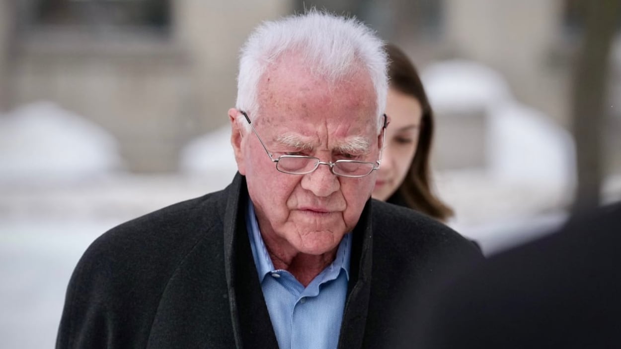 Procès de Frank Stronach : « J’étais terrifiée », dit la plaignante no 2