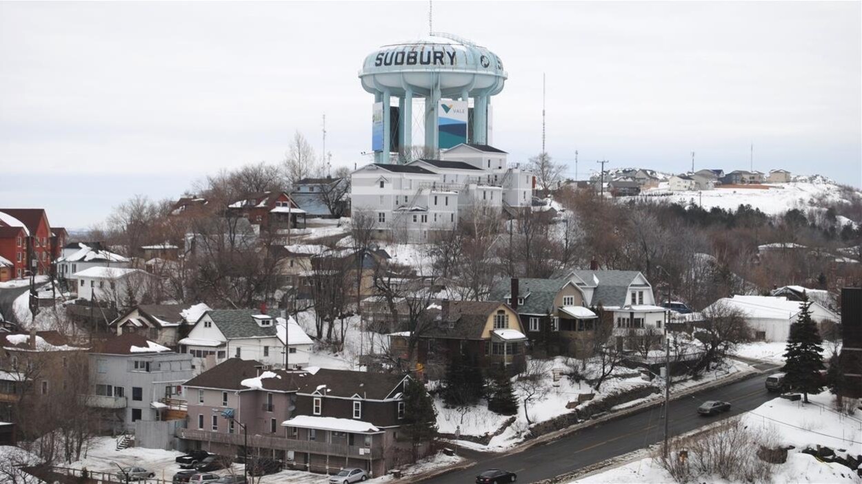 Le centre-ville du Grand Sudbury en Ontario.