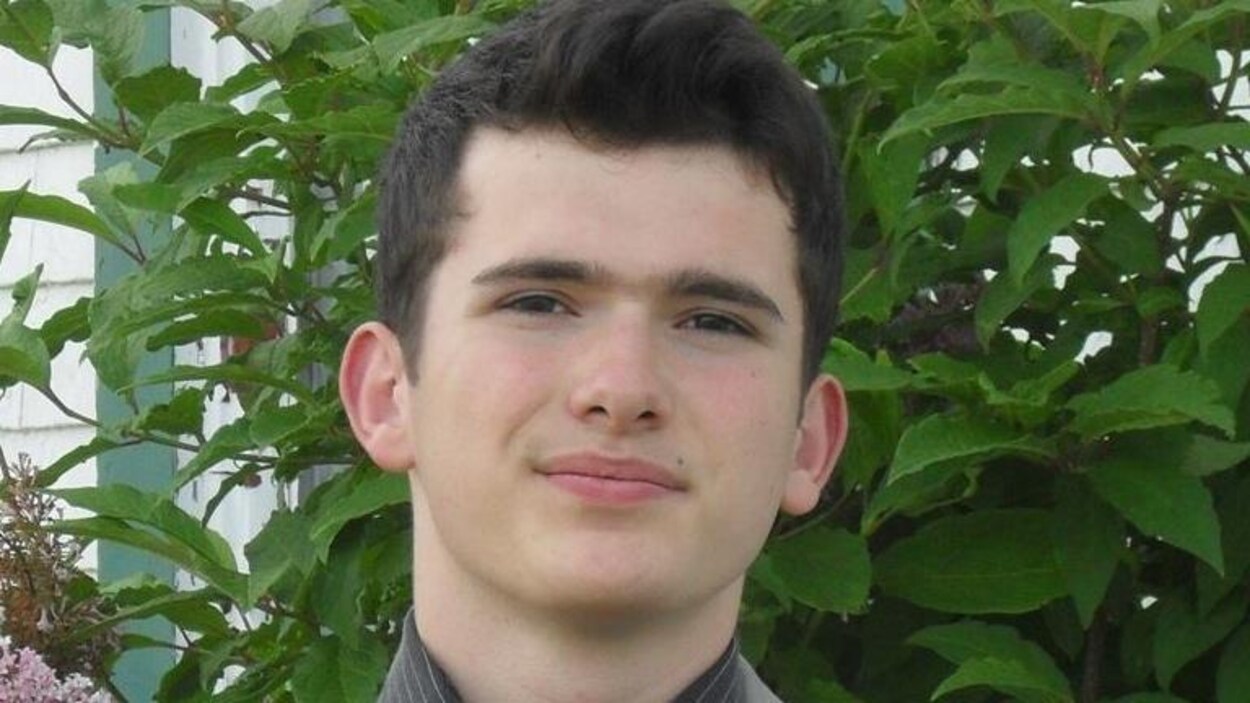 Alex Pazienza.